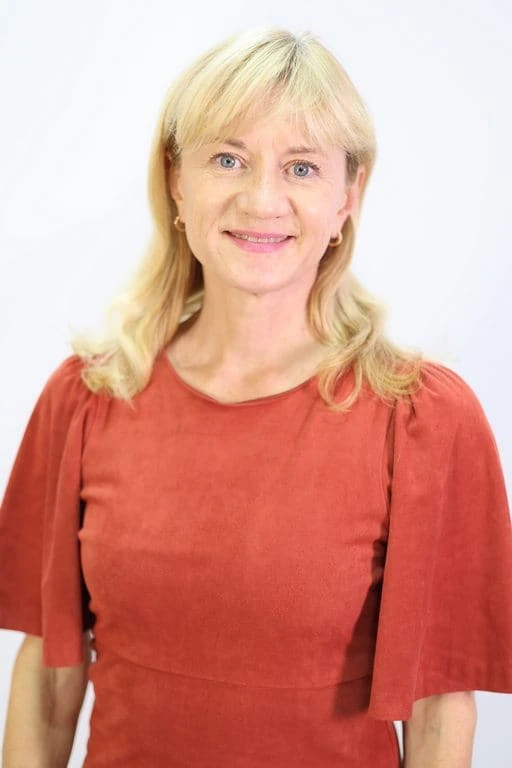 mulher agenciada da Valenet produções